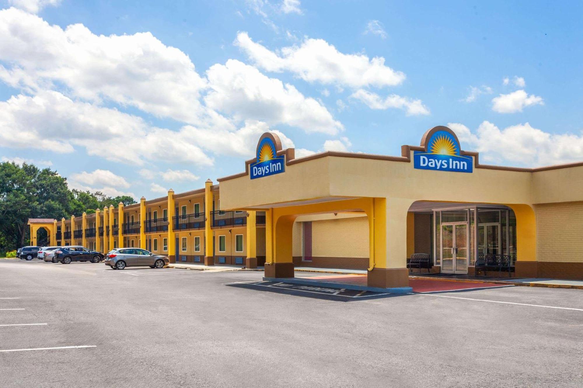 Days Inn By Wyndham Shelby Esterno foto