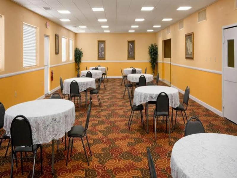 Days Inn By Wyndham Shelby Esterno foto